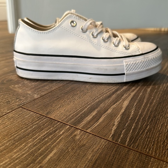 Chuck Taylor All Star Lift Platform 6.5 like new-barely worn free shipping - Picture 4 of 4